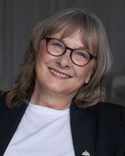 Barbara Schwarz
