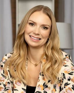 Dr. Ruth N. Faucette