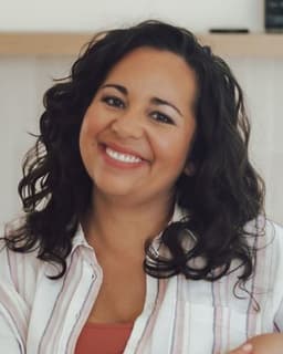 Reesa Morala | Intensive Couples Therapy