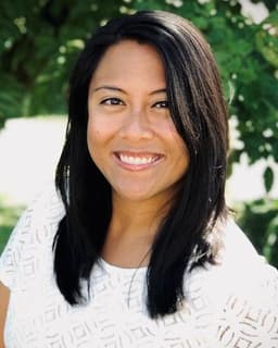 Dr. Lauren Necesario Smith