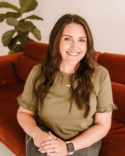 Julia Malone | CA, AZ, VA Couple & EMDR Therapy