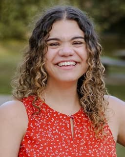 Mikaela Trzesniowski Ladd