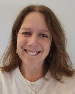 Melanie Van der Tuin