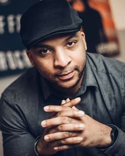 Devone Douglas Monts