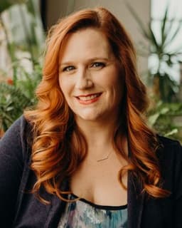 Amanda Elizabeth Reister