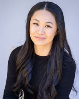 Winnie Yuwei Fleming