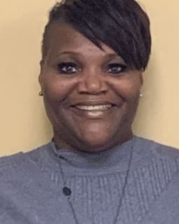 Angela Delois Solomon