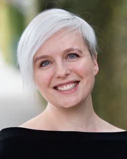 Kasia Jun Kaczmarczyk | IFS Trauma Therapist