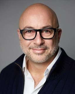 Dr. John Coumbe-Lilley