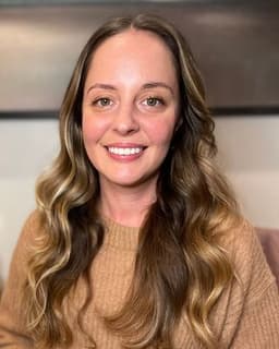 Samira Dewidar : EMDR and Trauma Therapist