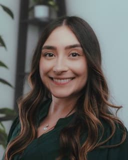 Dr. Montse Chavarria