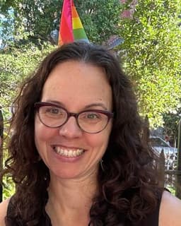 Kara DeLeonardis Kraus