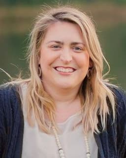 Mary-Claire Marshall