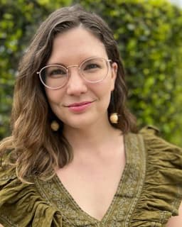 Megan DeHart-Runyeon Neurospicy + Couples Work