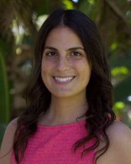 Erica Nabatkhorian: Child and Family Therapy