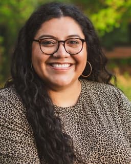 Eva | Feeling & Healing Therapy, LLC