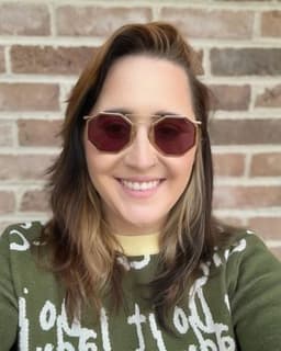 Krista 'ollie' Hopkins