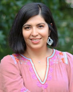 Santa L Espinosa Jones