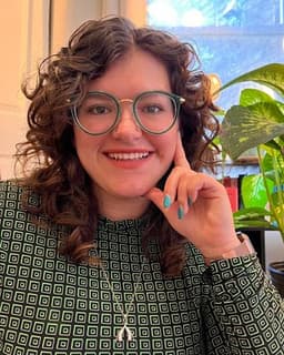 Natasha Ceballos | Sex + Relationship Therapy