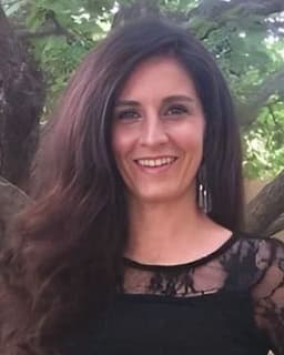 Kristien Hollingsworth