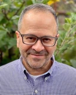 Dr. Robert Nemerovski