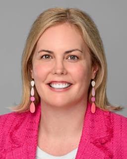 Jennifer A Vanderveen