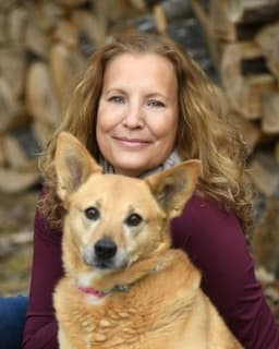 Laura Van Waardenburg