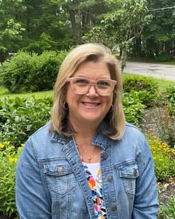 Jennifer Knapp-Hernandez