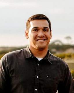 Aaron Michael Desuacido