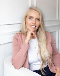 Katherine Ashley Aroom