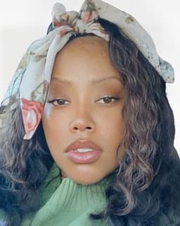 Lauresha Zinatae Hawkins