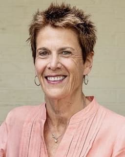 Rosemary (Ro) Nicolosi