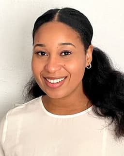 Dr. Samantha Janvier