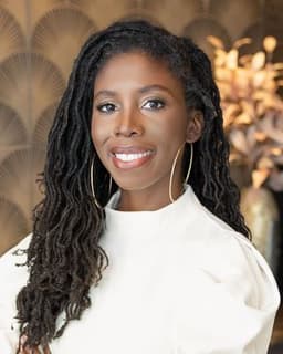 Shenikka Moore-Clarke