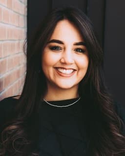 Nicole Deglane Chavez