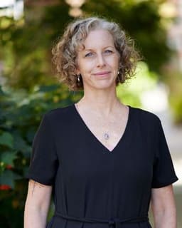 Louise Zervas Houchin