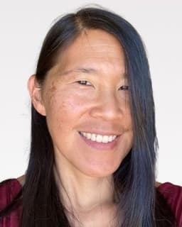 Jennifer Larratt-Smith