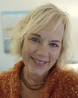 Marcia Elizabeth Warmkessel