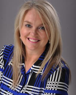 Jennifer Floren Farmer