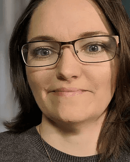 Dr. Christina Geiselhart