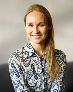 Dr. Olivia Byza - Relationship Coaching