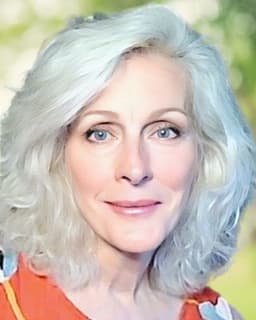 Cevonna Fine - The Well Therapies