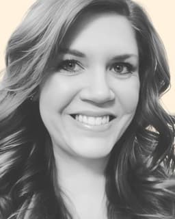 Dr. Sarah Jacobs-Paul