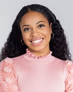 Rakema Booker-Ward | Relationship Therapist