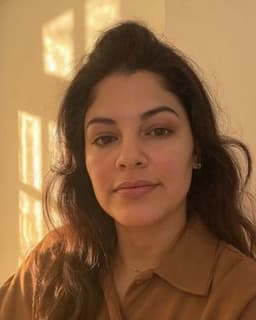 Aroosha Sanchez Marriage and Family Therapist