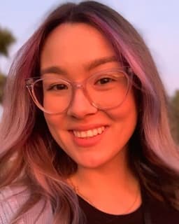 Dharla Torres -Bilingual