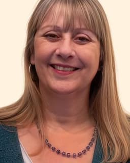 Dr. Alicia Grefenson