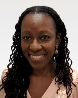 Elizabeth Pasipanodya