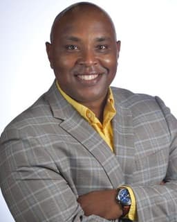 Dr. Darnell A Durrah