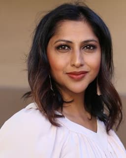 Dr. Nisha Narsai